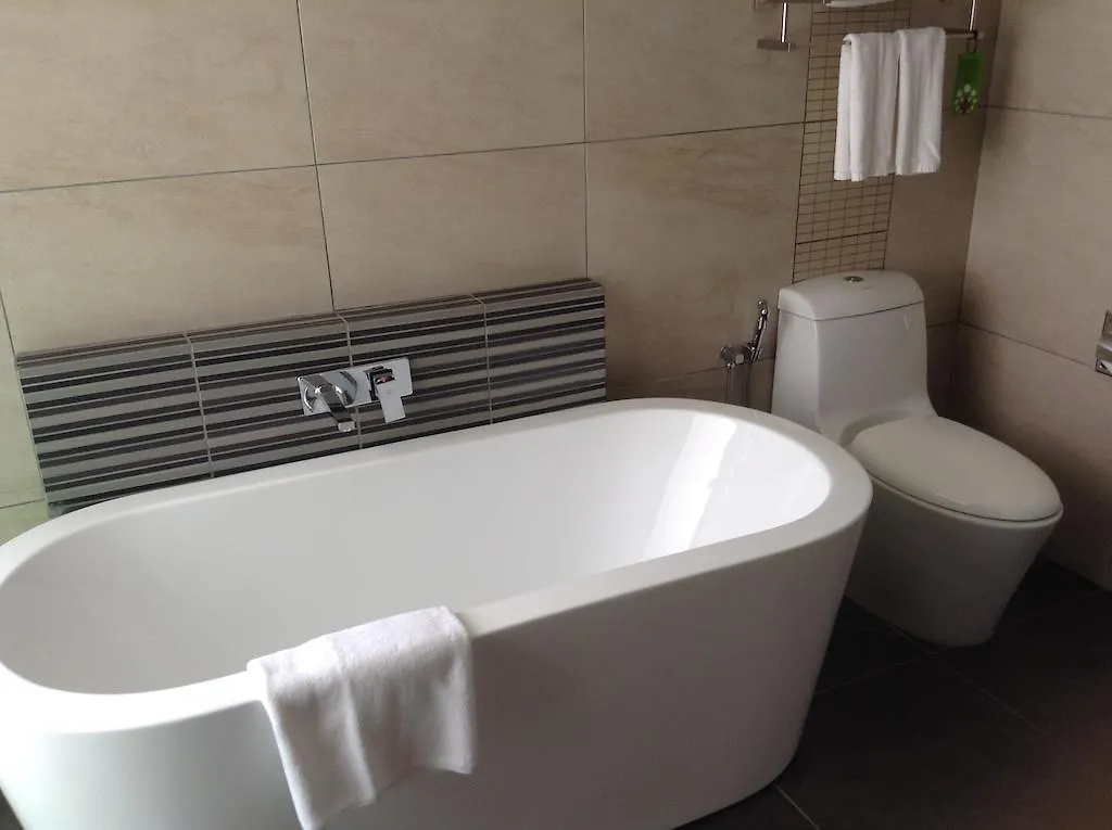 Kings Green Hotel City Centre Melaka  Малакка