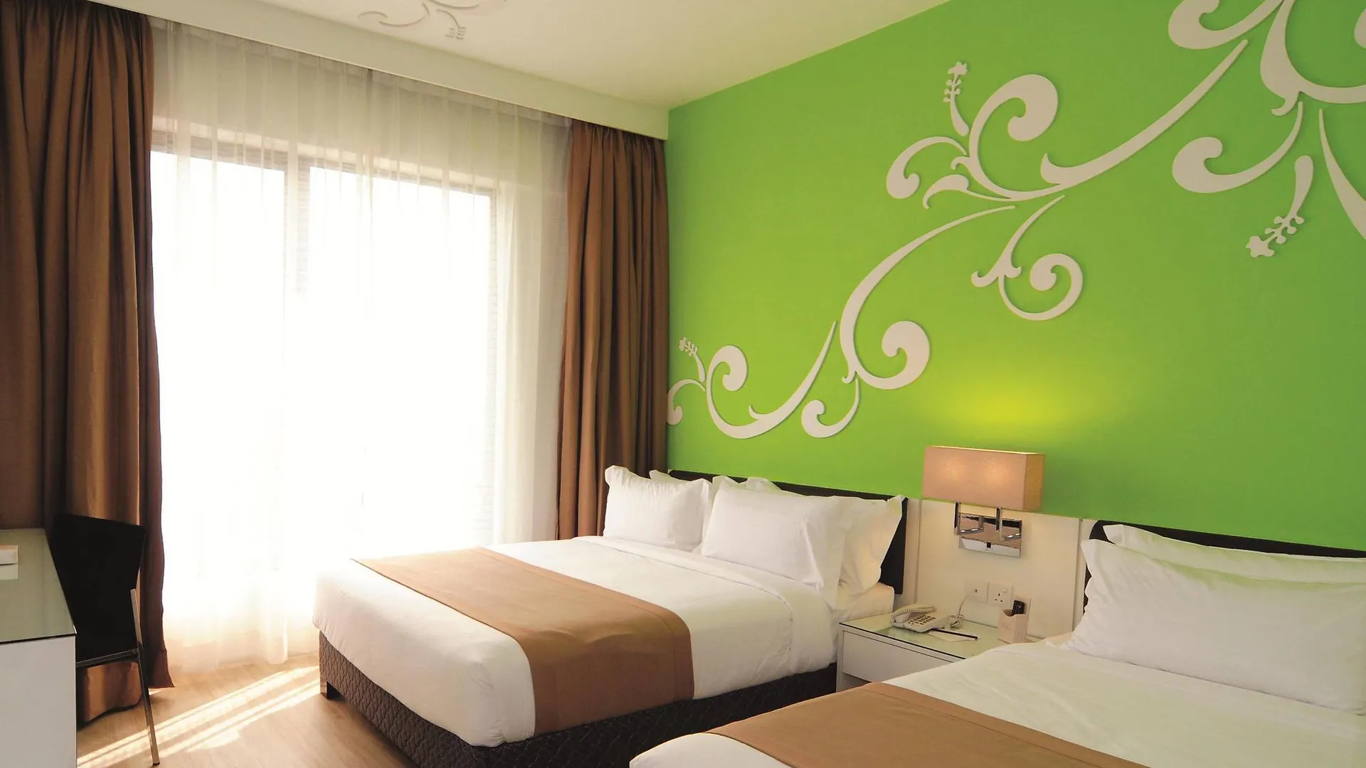 Kings Green Hotel City Centre Melaka Малайзия